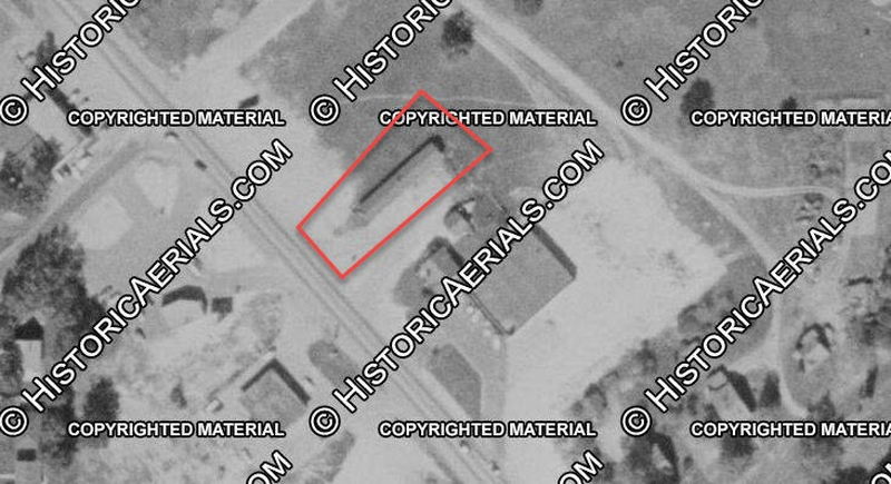 Causeway Motel (Causeway Garden, Drift On Inn) - 1955 Aerial (newer photo)